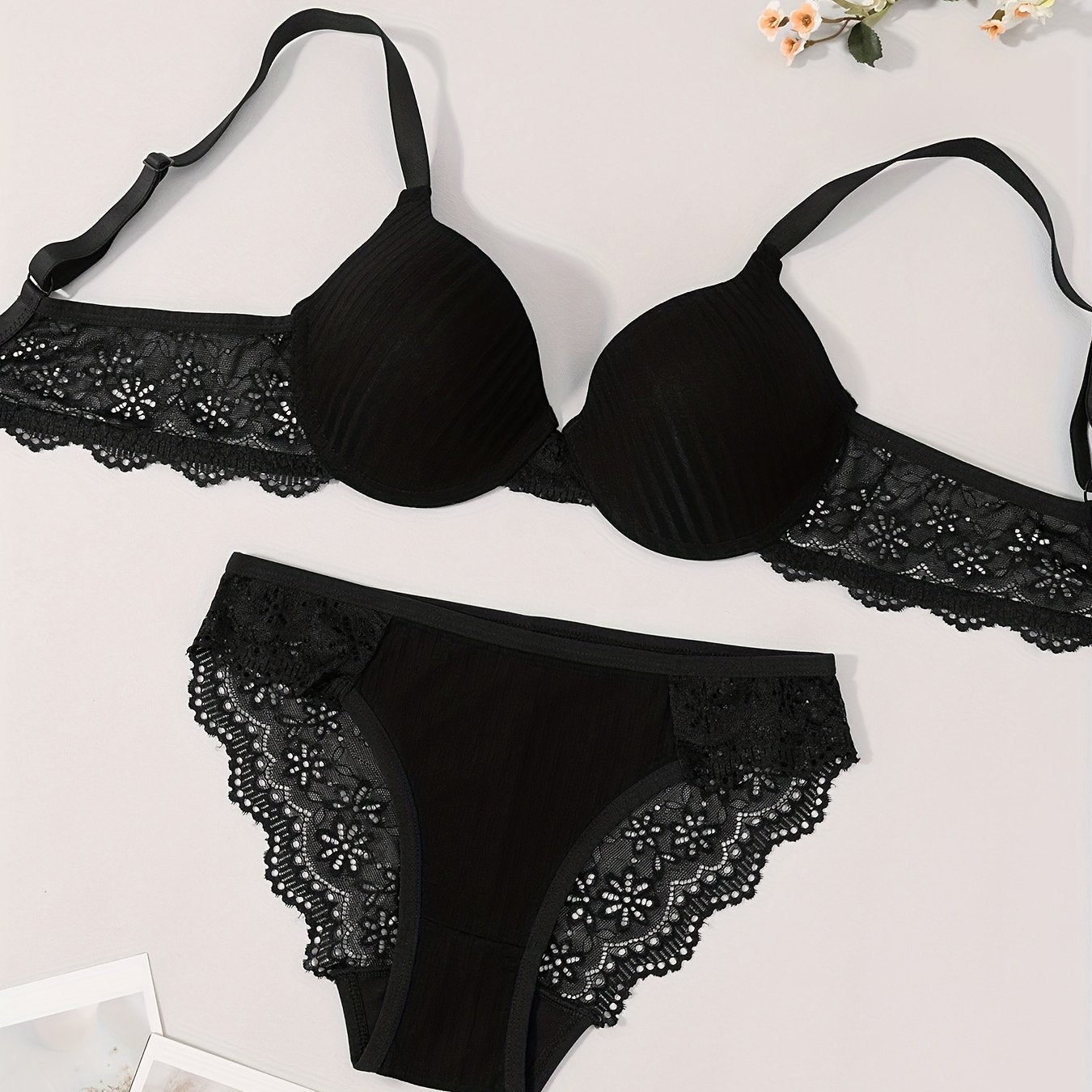 Women’s Bra & Panty Set – Push-Up Lingerie with Lace Trim, Sexy & Elegant Date Outfit