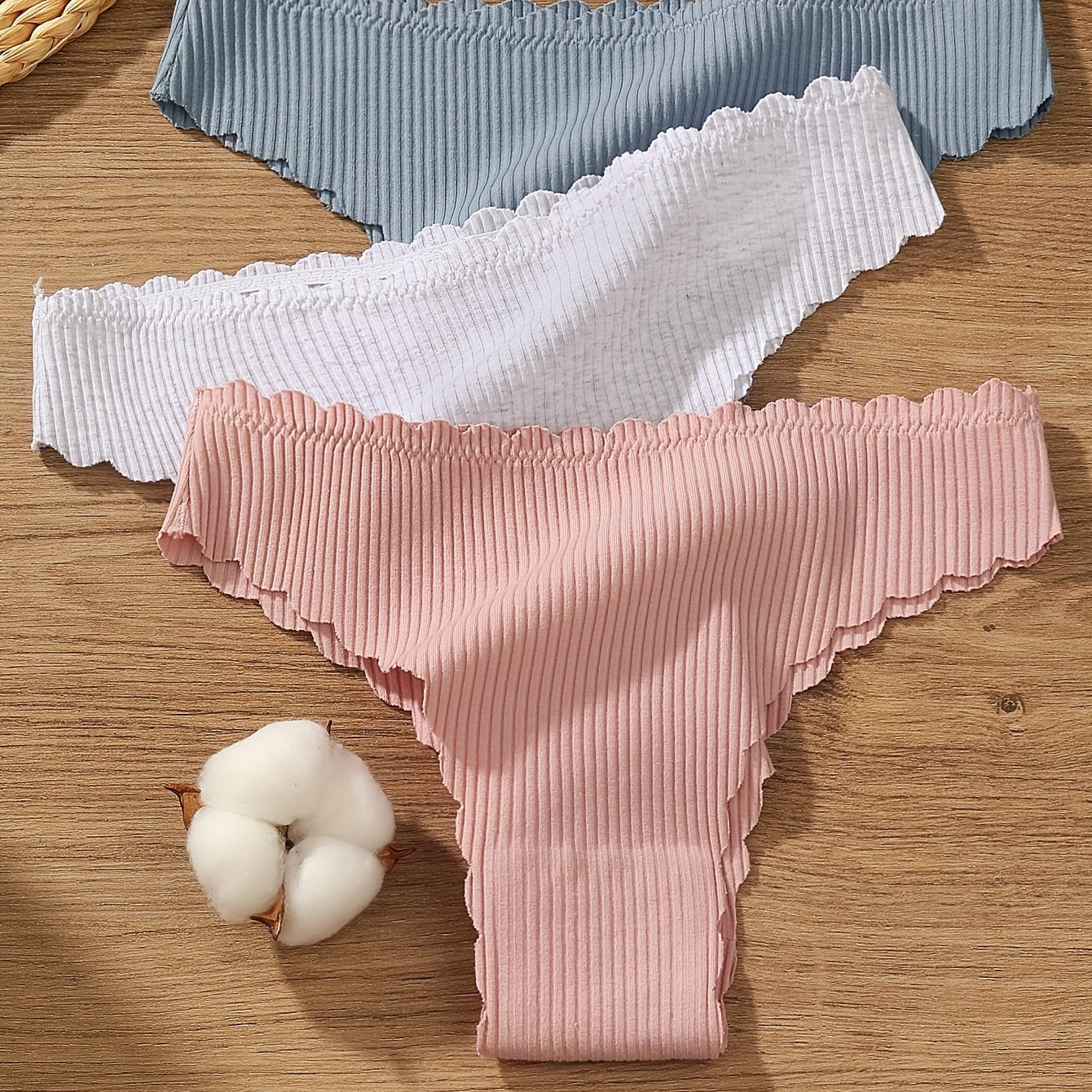 3PCS Women’s Seamless Brazilian Panties – Sexy Low-Rise Underwear Set