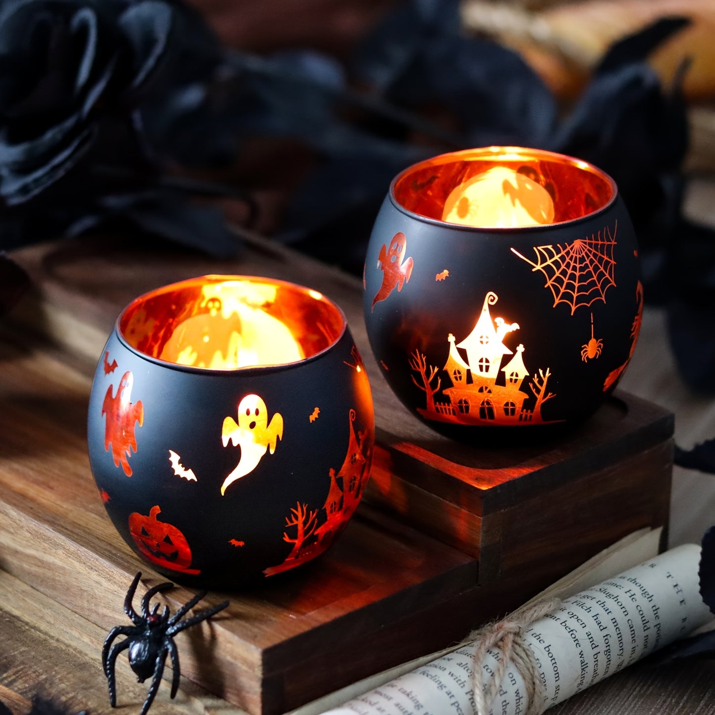 🕯️ 2pcs Gothic Halloween Candle Holders – Spooky Table Decor