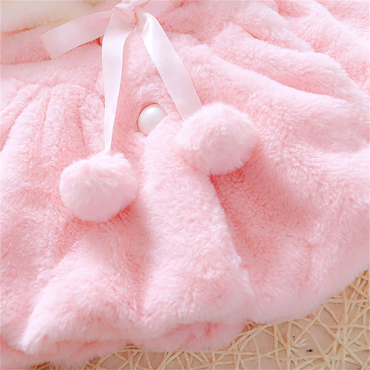 🧸 Kids Wool Fleece Cape
