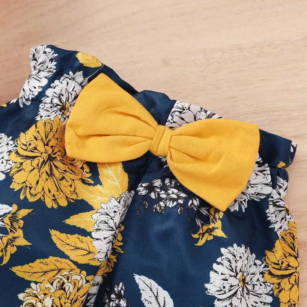 3PCS Newborn Girl Outfit – Floral Pants, Bow Headband & Short Sleeve Bodysuit