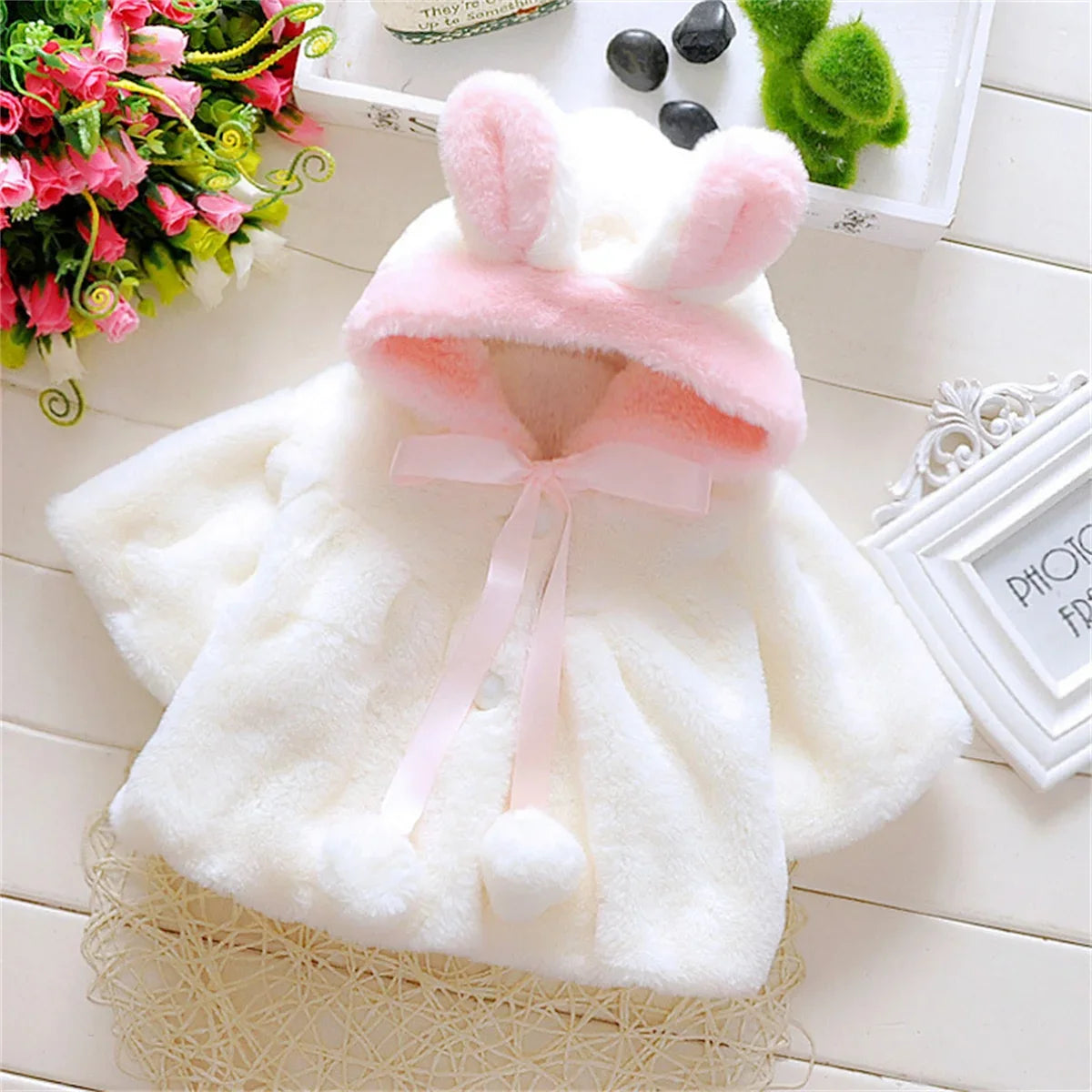 🧸 Kids Wool Fleece Cape