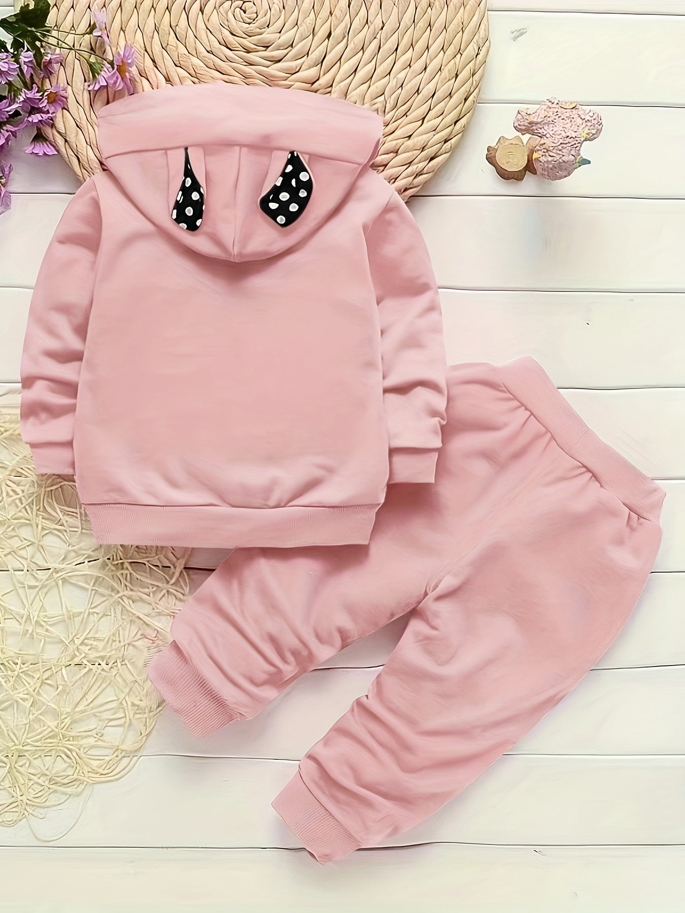 Autumn Girls' Zip-Up Rabbit Cardigan Three-Piece Set – Spring Baby Casual Outfit, Perfect for Outdoor