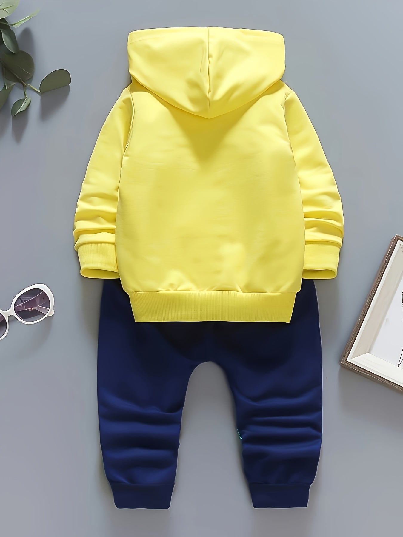 Boys’ 3PCS Outfit – Hooded Dinosaur Jacket & Pullover Pants Set for Outdoor