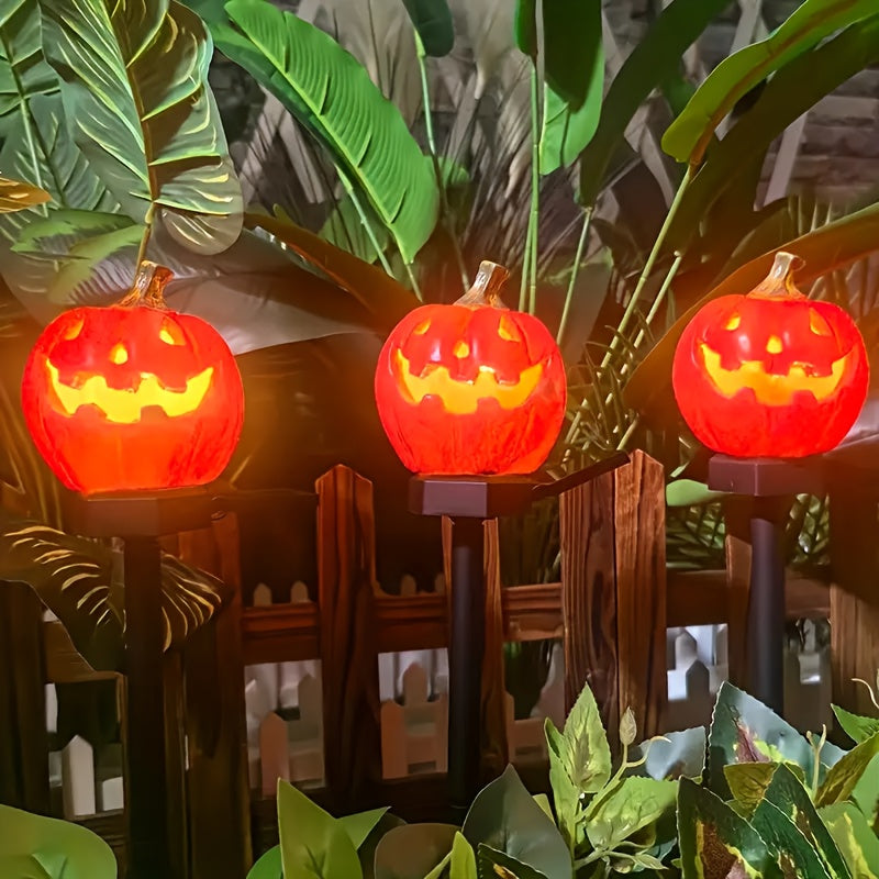 🎃 Solar Pumpkin Lantern – LED Outdoor Halloween Decor