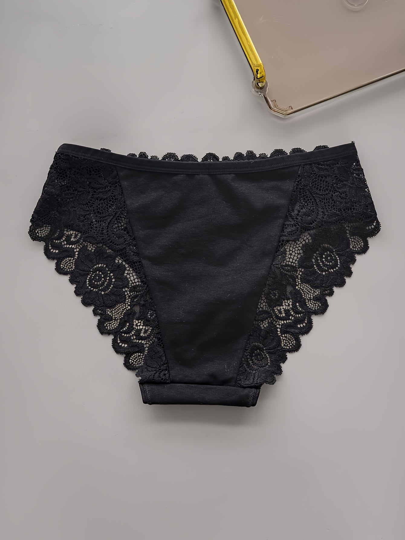 4PCS Women’s Underwear Set – Soft Breathable Panties with Lace Trim & Floral Print