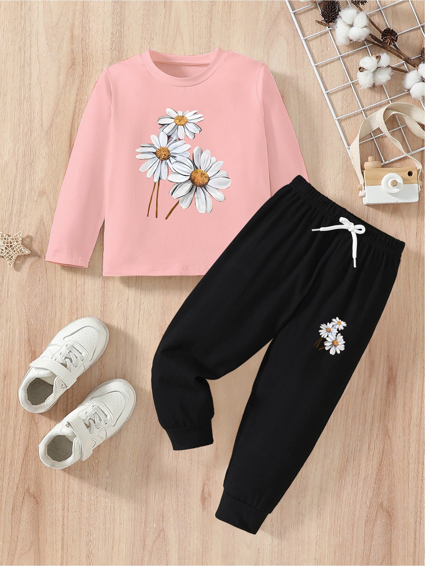 Girls’ 2PCS Outfit – Floral Print Long Sleeve Tee & Joggers, Comfy Fall/Winter Wear