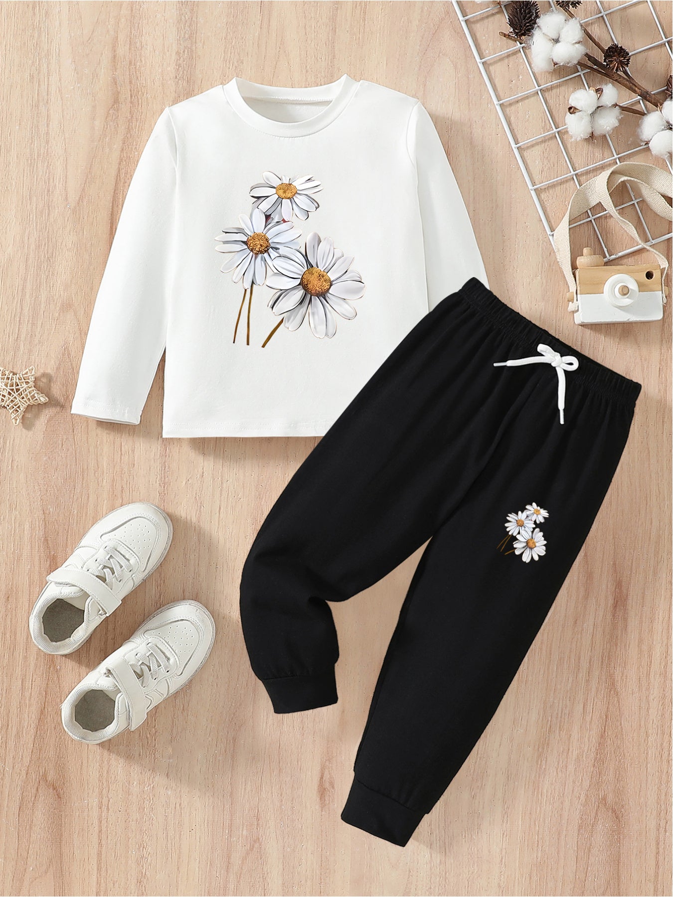 Girls’ 2PCS Outfit – Floral Print Long Sleeve Tee & Joggers, Comfy Fall/Winter Wear