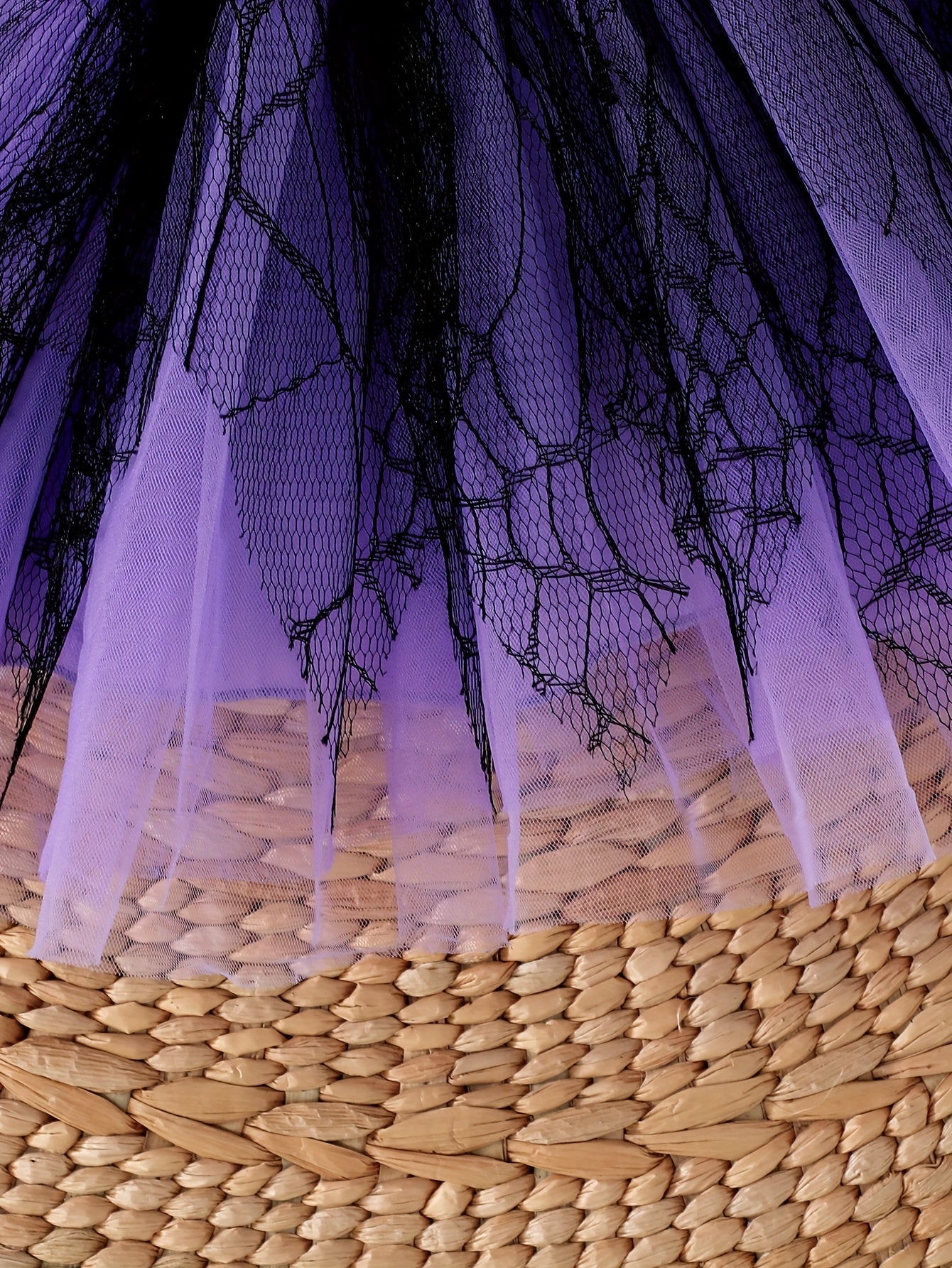 🕷️ Baby Girl Witch Outfit – Spider Bow Bodysuit & Black-Purple Mesh Skirt, Cute Halloween Costume