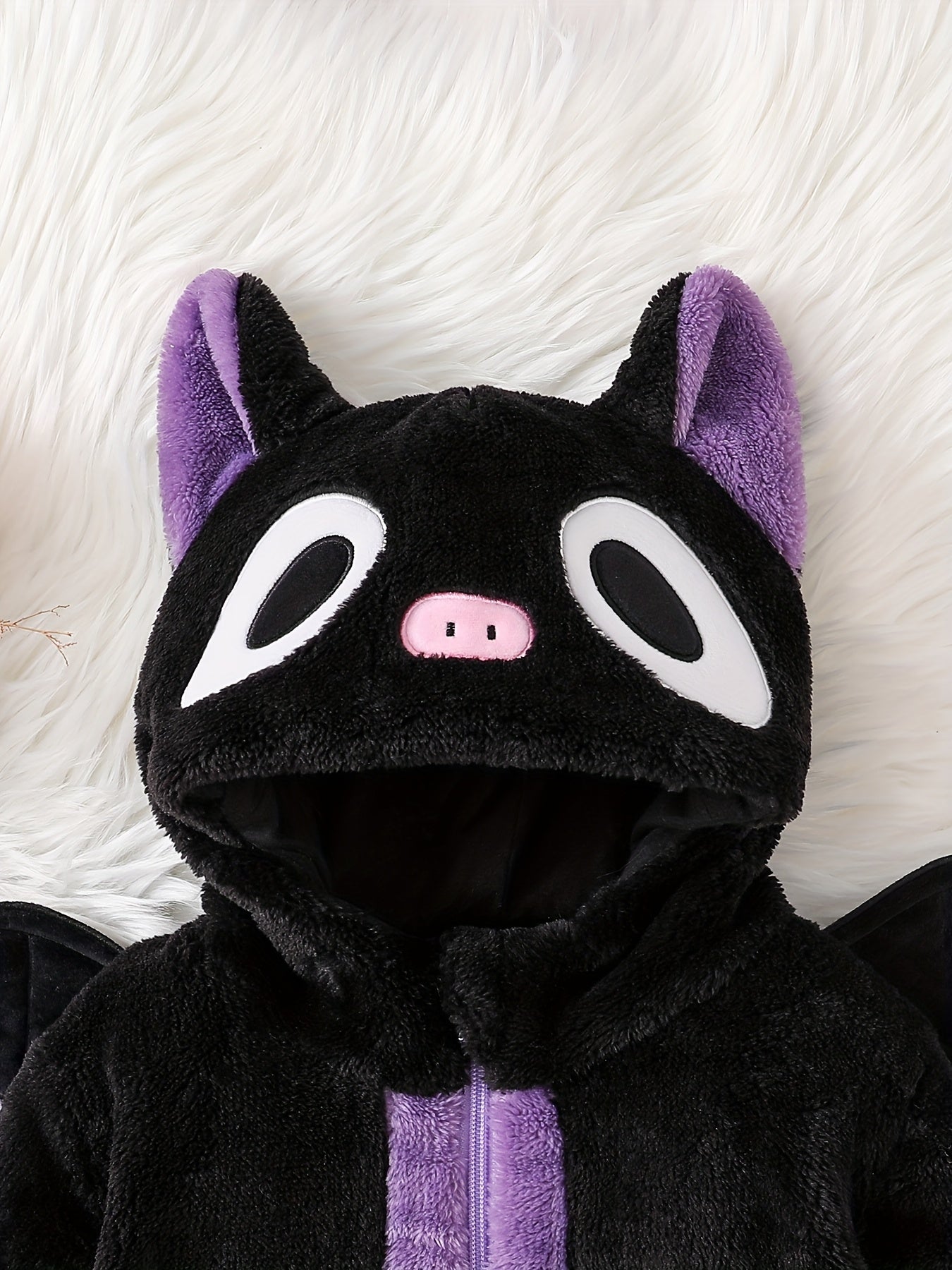 🦇 Baby Bat Plush Jumpsuit – Soft Fleece Hooded Outfit with Skull Pockets