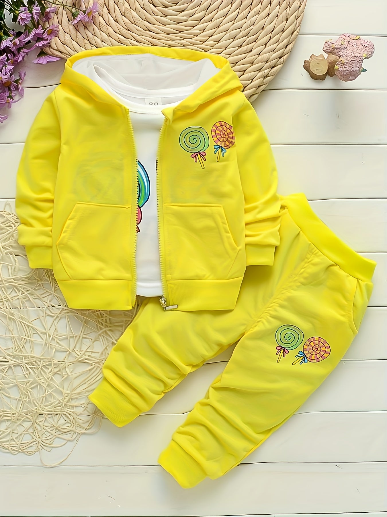 Girls’ 3PCS Long-Sleeve Outfit – Lollipop Print Hooded Sweatshirt Set for Spring/Autumn