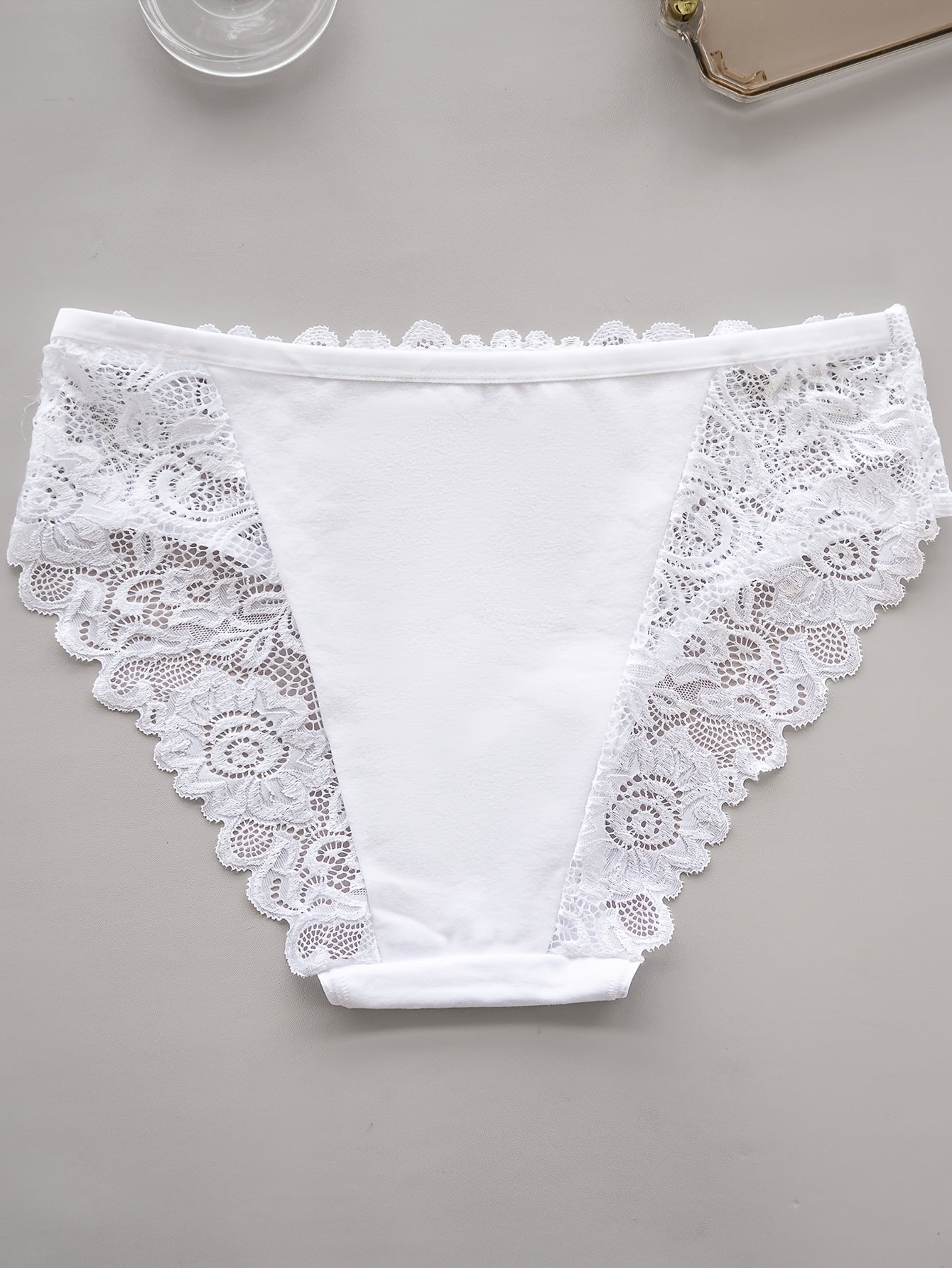 4PCS Women’s Underwear Set – Soft Breathable Panties with Lace Trim & Floral Print
