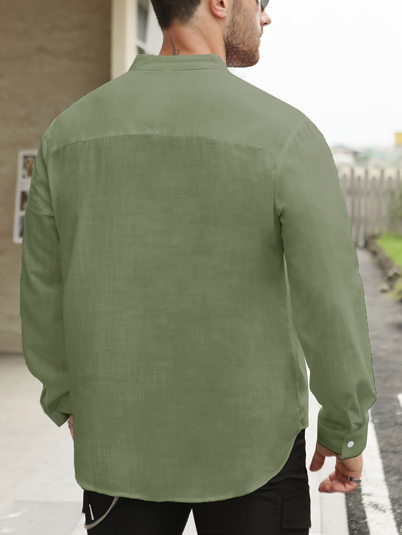 Lightweight Men’s Retro Shirt – Stand Collar Half-Sleeve, Solid Color with Bamboo Pattern