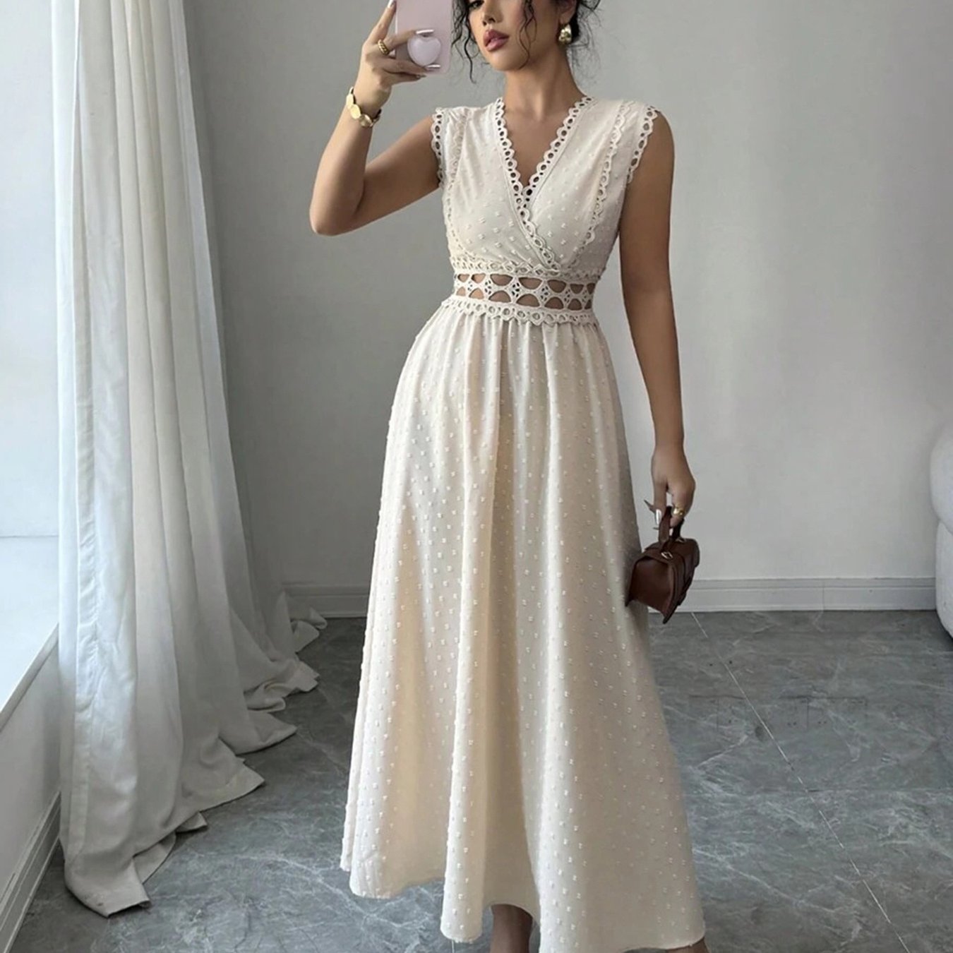 Women’s Sleeveless Vacation Dress – Elegant Cut-Out Long Gown, Casual Summer Outfit
