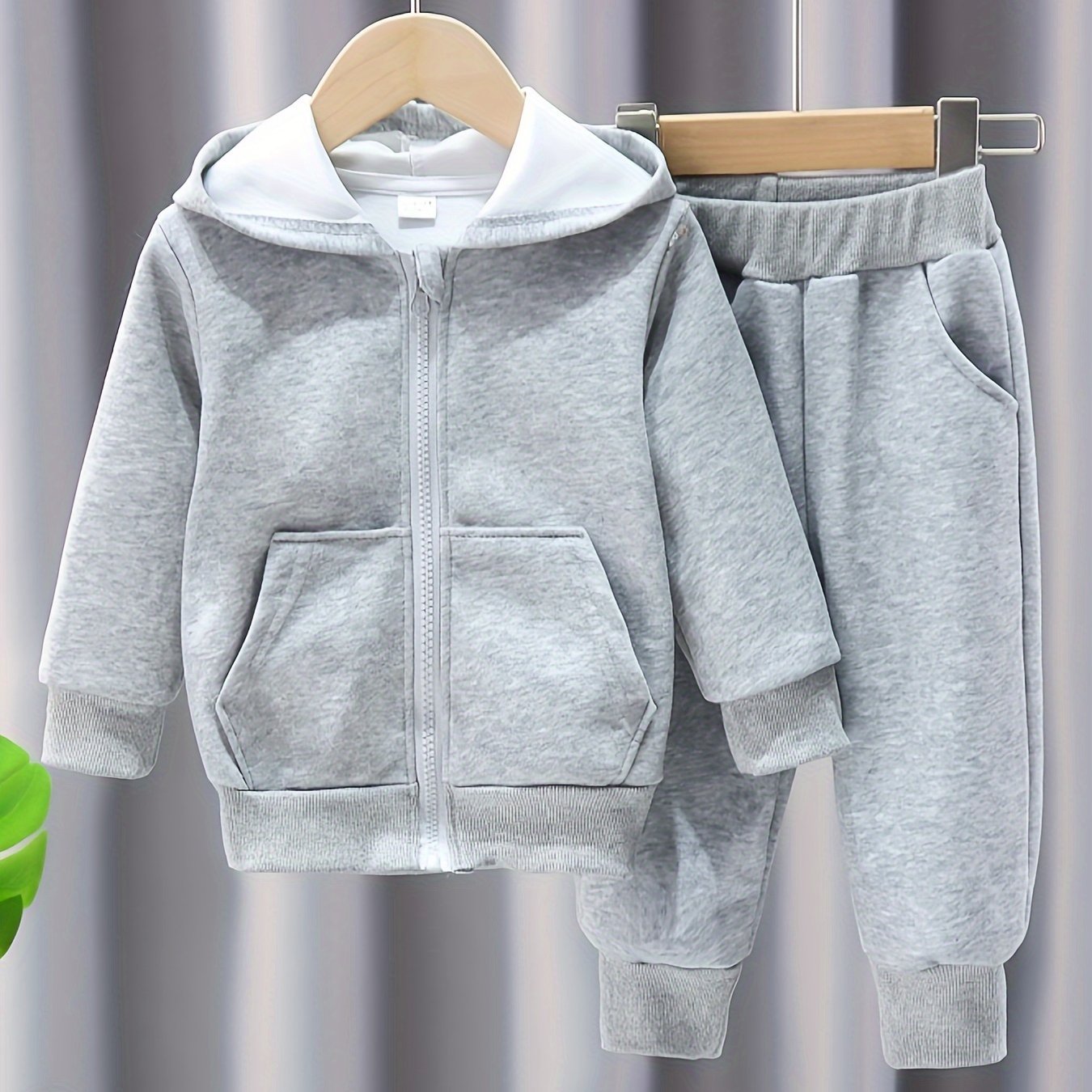 Unisex 2-Piece Hooded Cardigan & Pants Set – Spring/Autumn Casual Outfit for Outdoor Play