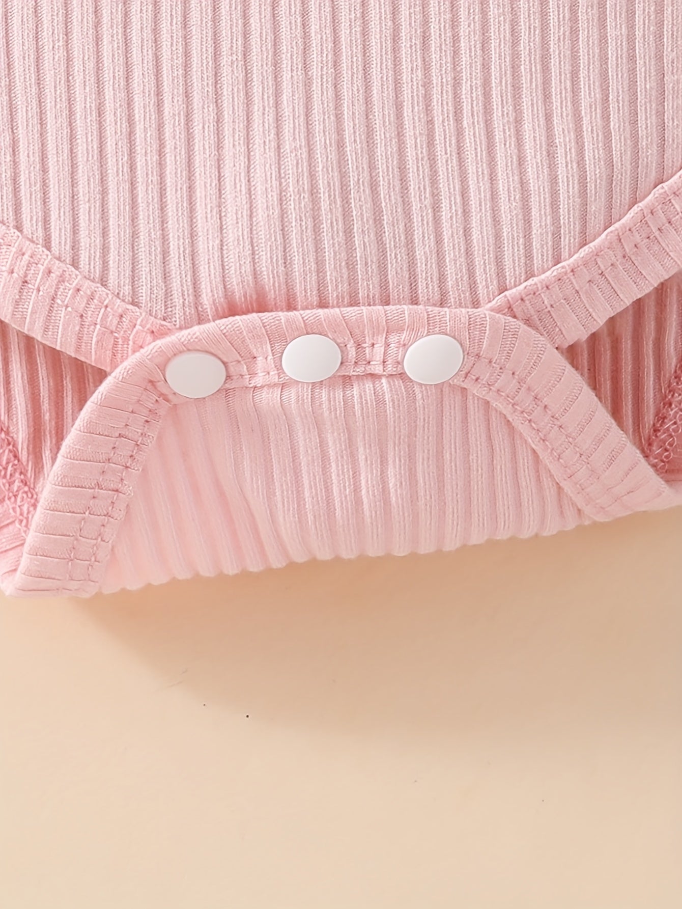 ✨ 3pcs Ribbed Baby Outfit – Long-Sleeve Top, Pants & Headscarf Set
