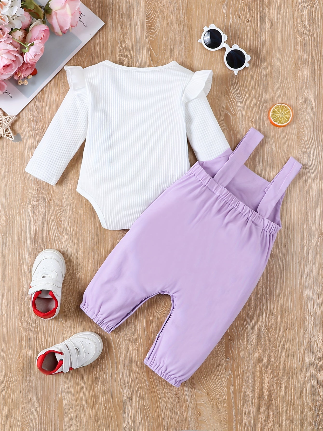 Girls' Two-Piece Suspender Bodysuit Set – Cute Triangle Design with 3D Ears, Autumn/Winter Outfit