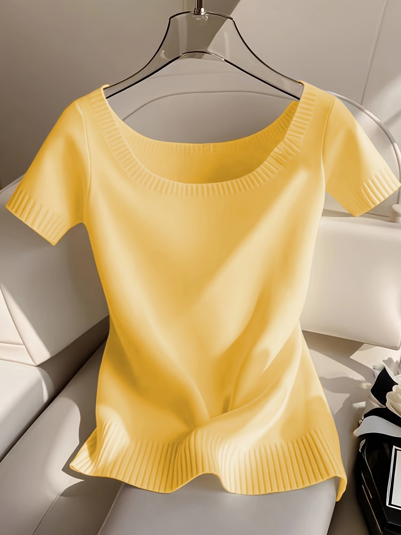 Women’s Elegant Ribbed Top – Short Sleeve Round Neck Casual Summer Blouse