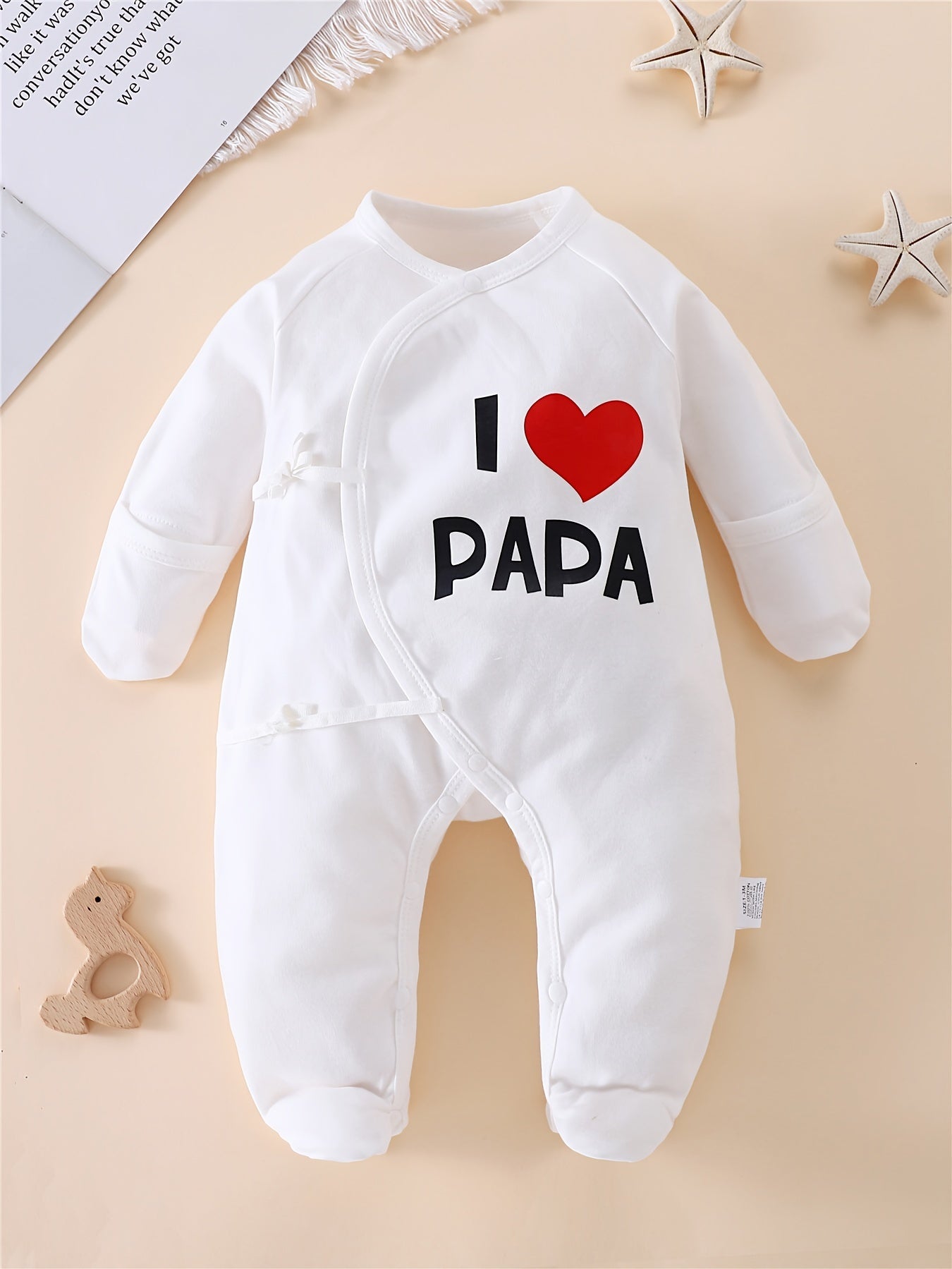 2PCS Baby Bodysuit Set – "Love Mom & Dad" Butterfly Romper with Hand & Foot Covers, Autumn Outfit for Outdoor