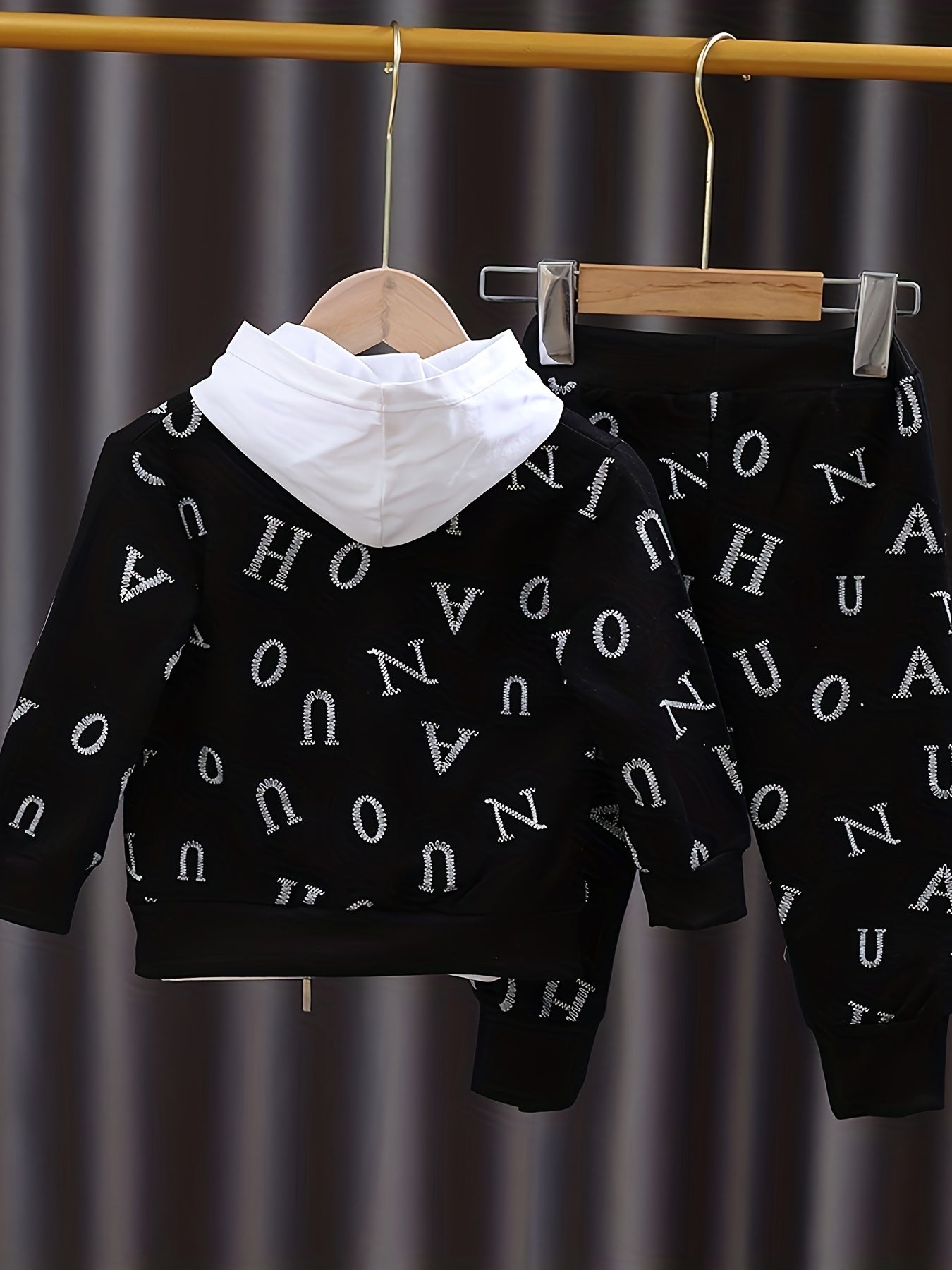 🧢 Boys Zip-Up Hoodie Set (3pcs)