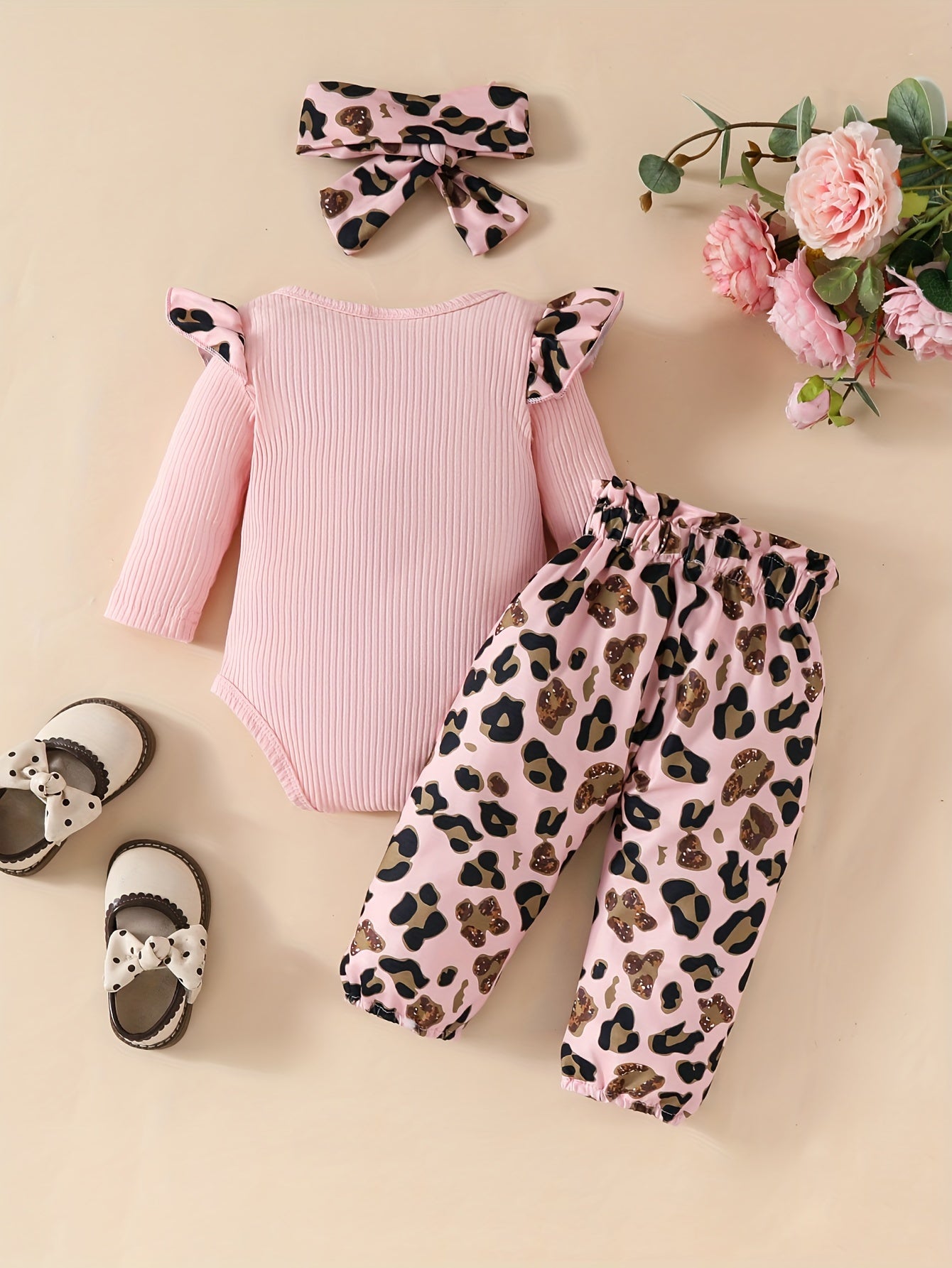 ✨ 3pcs Ribbed Baby Outfit – Long-Sleeve Top, Pants & Headscarf Set