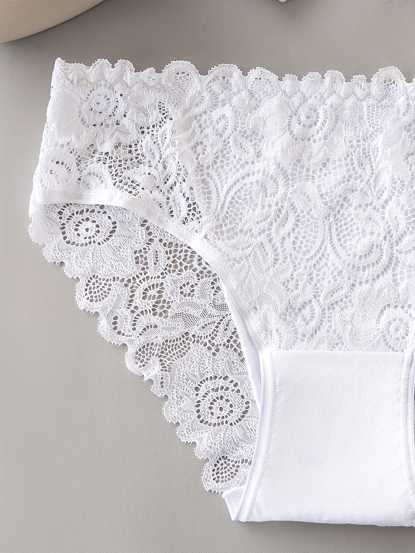 4PCS Women’s Underwear Set – Soft Breathable Panties with Lace Trim & Floral Print