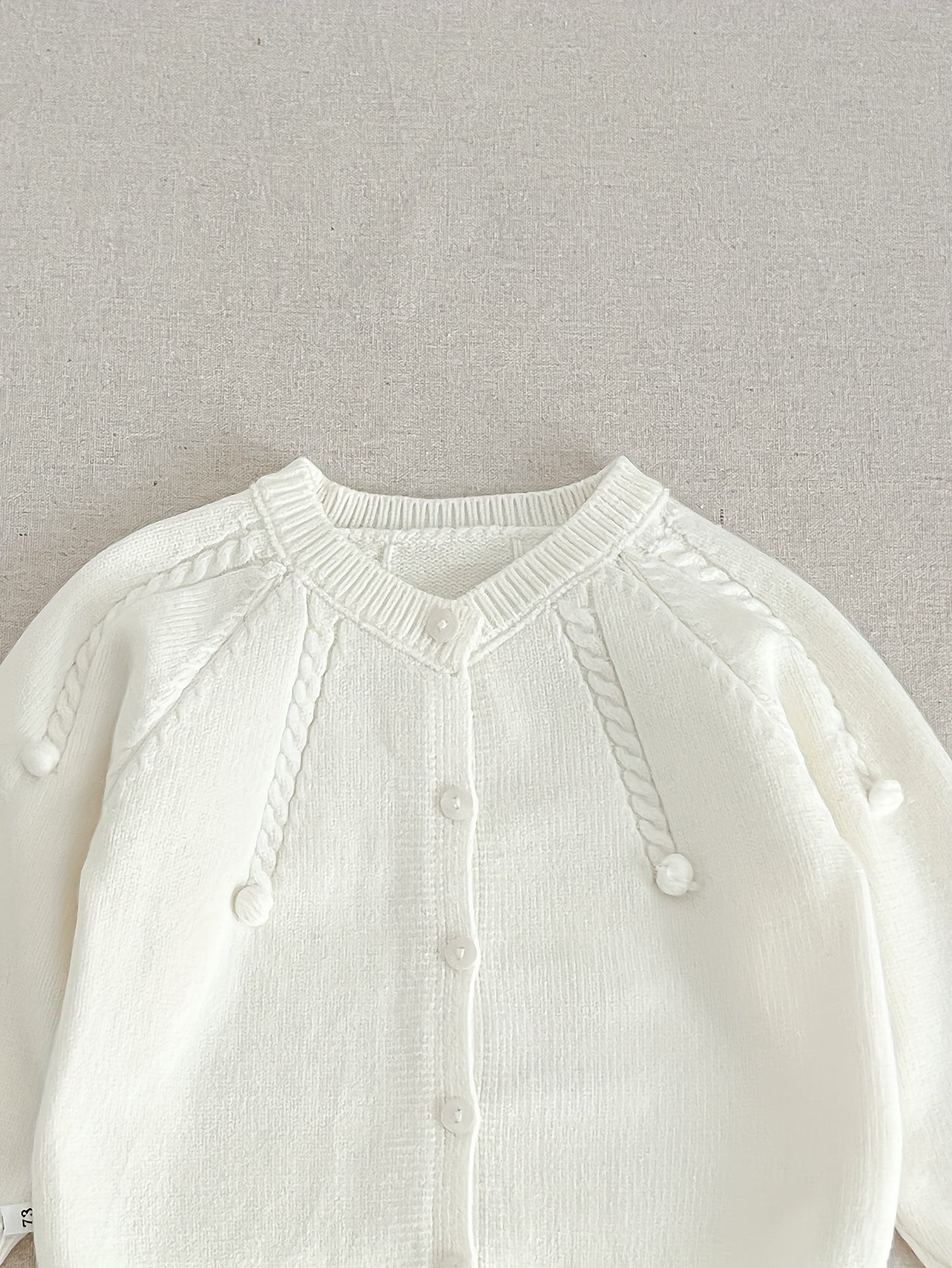 👶 Baby Girl Cozy Sweater – Soft Fall/Winter Cardigan