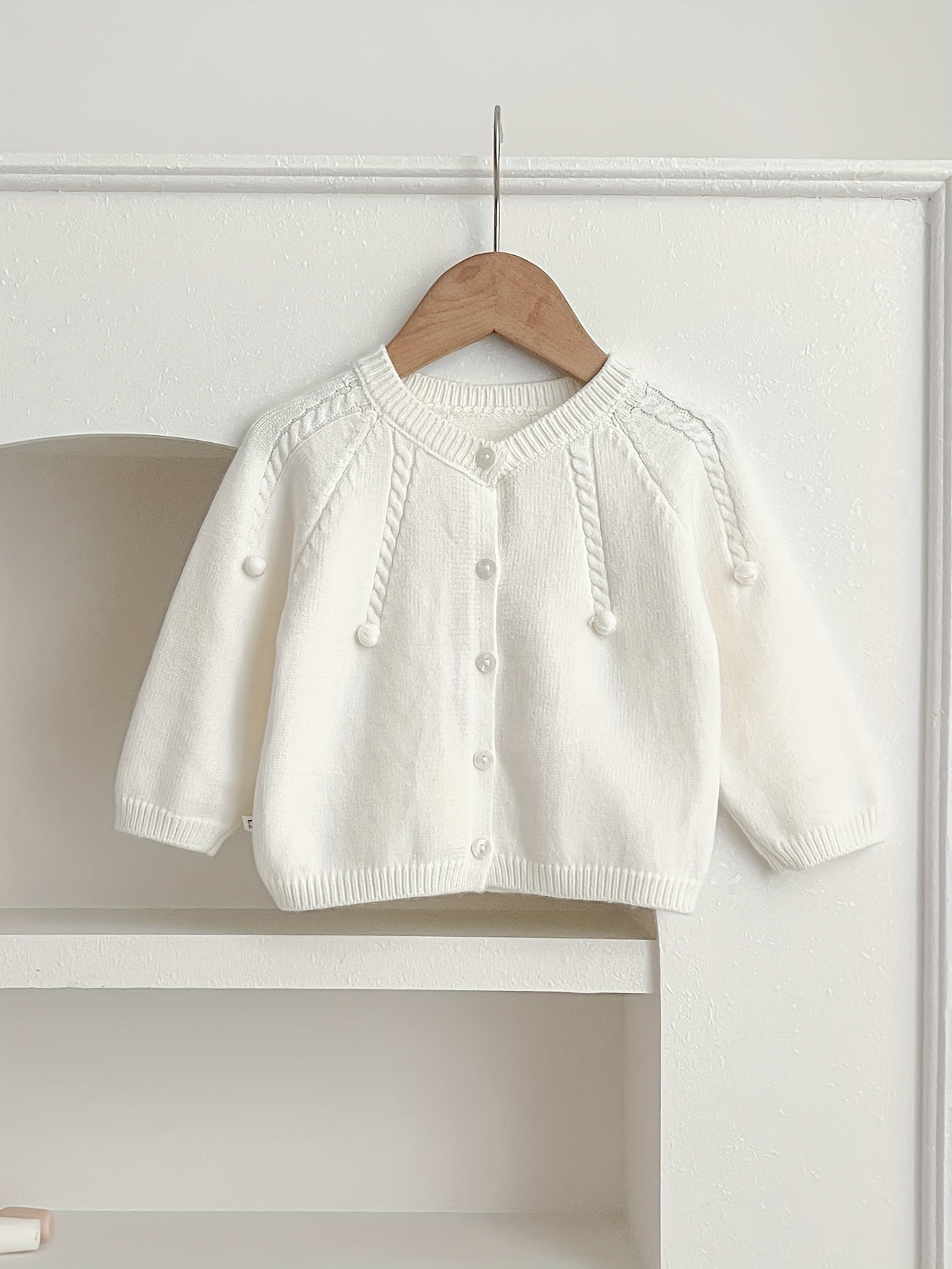 👶 Baby Girl Cozy Sweater – Soft Fall/Winter Cardigan