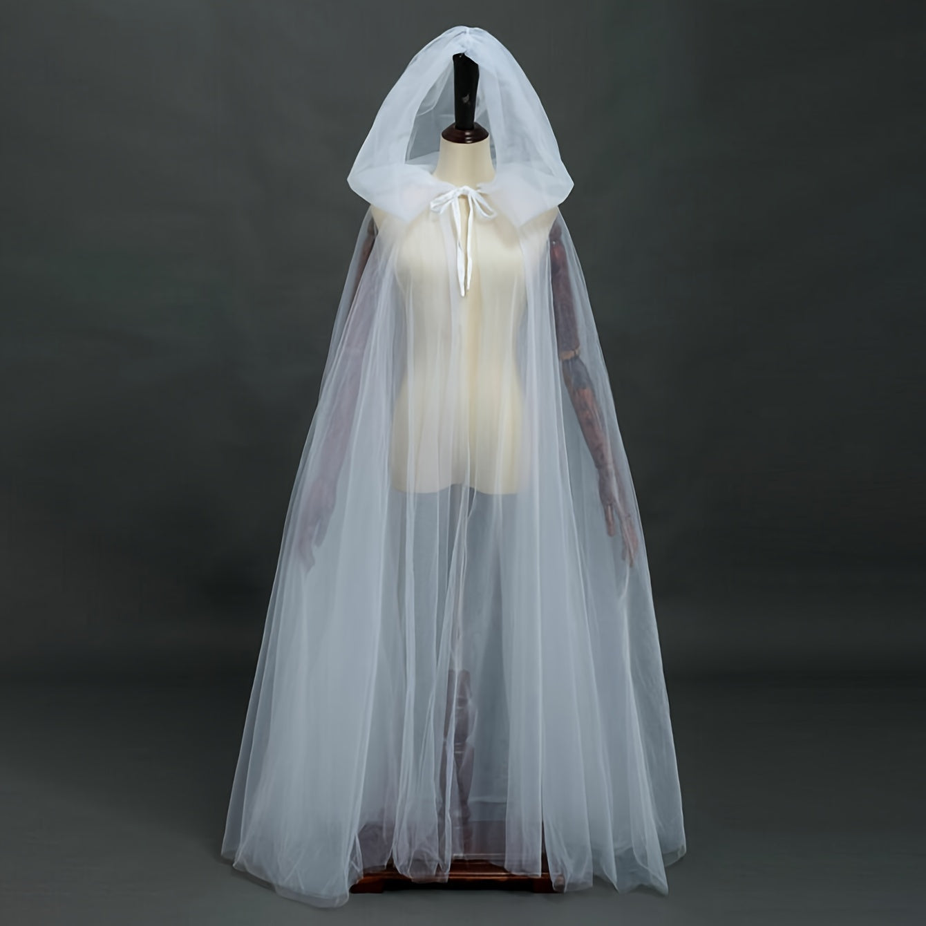 🖤 White & Black Bridal Cloak – Witch & Vampire Costume