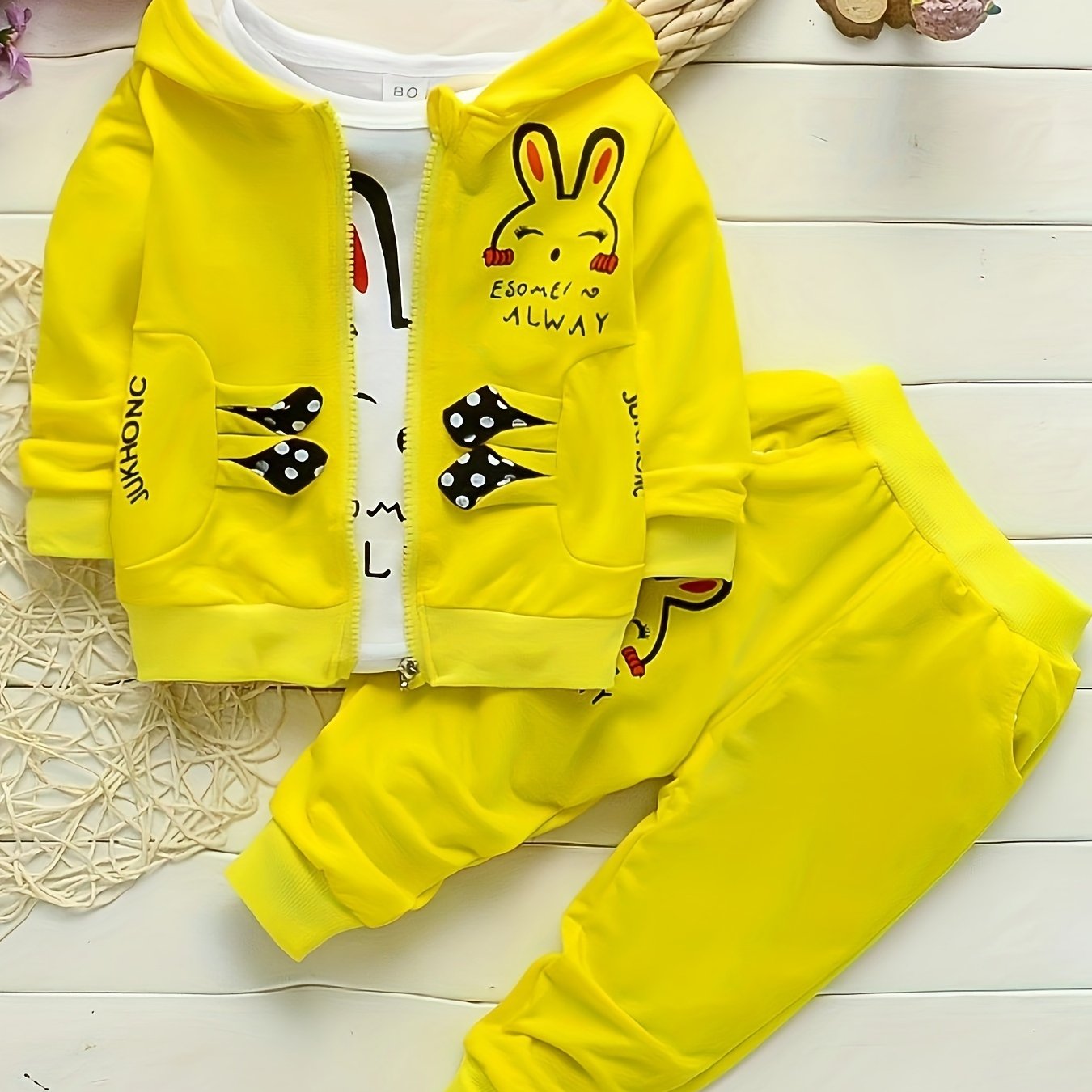 Autumn Girls' Zip-Up Rabbit Cardigan Three-Piece Set – Spring Baby Casual Outfit, Perfect for Outdoor