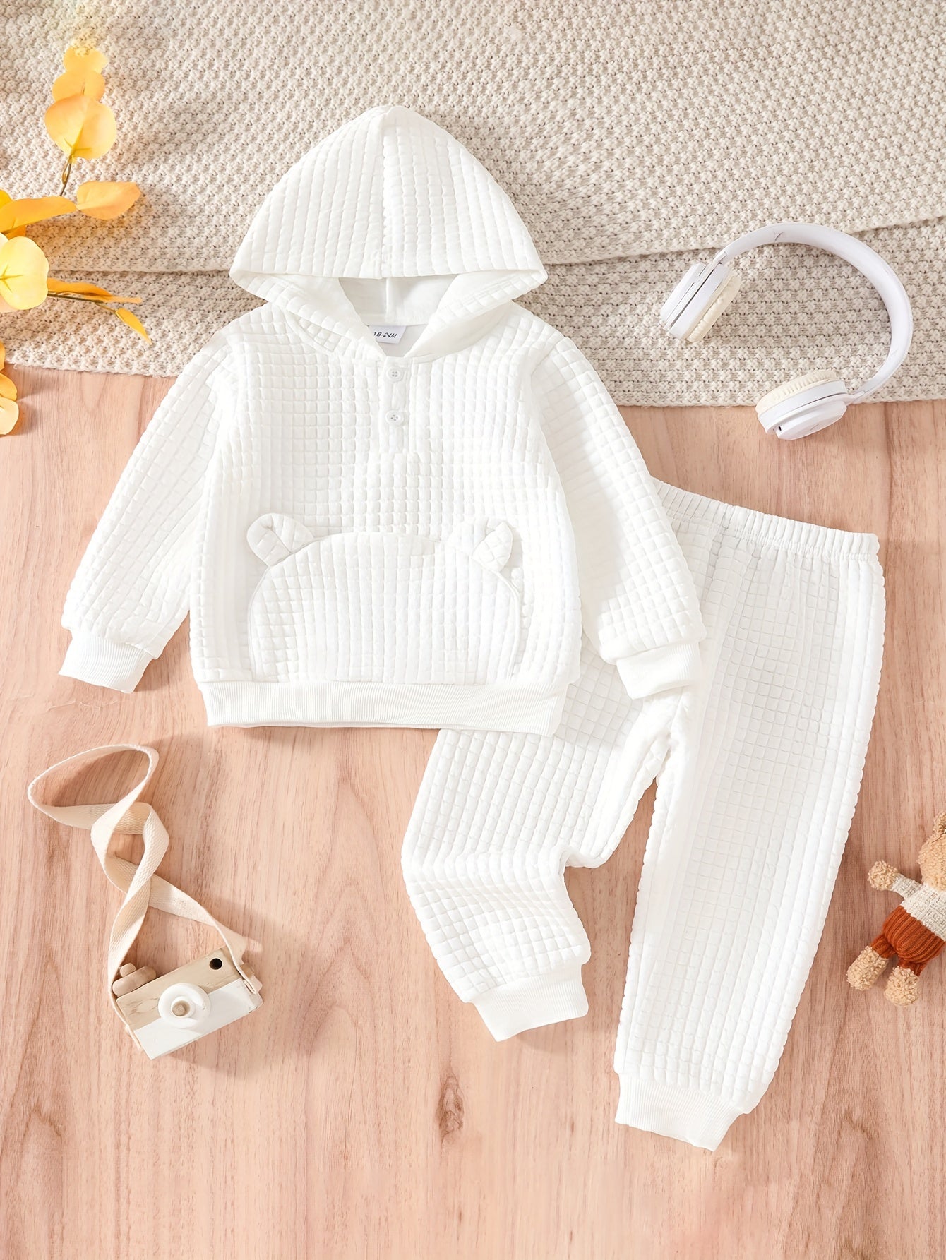 Baby Boy Solid Color Autumn/Winter Long Sleeve Top & Pants Set with Large Pocket – Comfortable Outfit for Outdoor