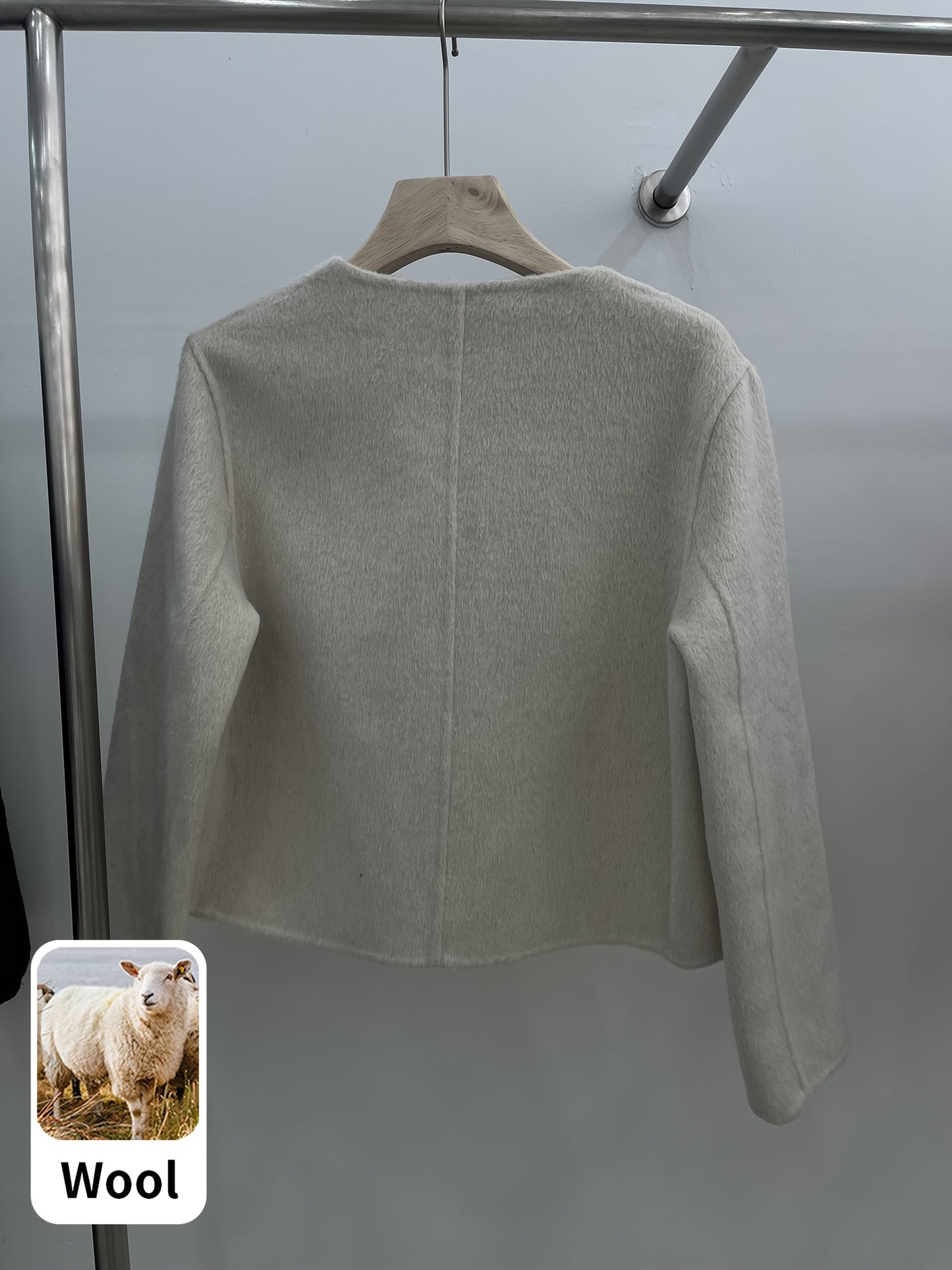 Women’s Wool Tweed Jacket – Cropped Cardigan with Buttons & Pockets, Chic Fall/Winter Fashion
